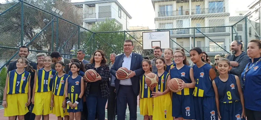 Başkan Yetişkin’den iddialara yanıt: "O park mahalle halkınındır”