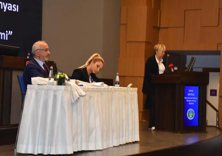‘Birlikten İzmir Doğar’ projesiyle deprem konutlarının kurası çekildi