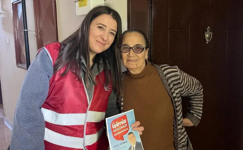 CHP Gençliği’nden seçim çalışması