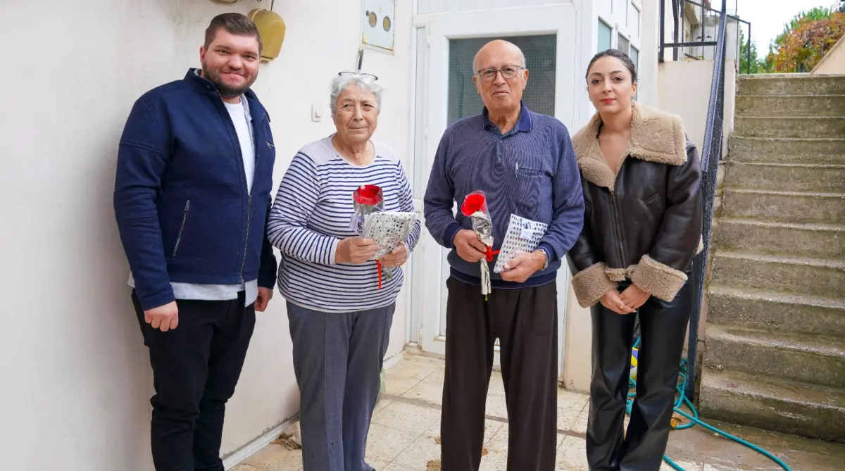 Gençlerden öğretmenlere özel ziyaret