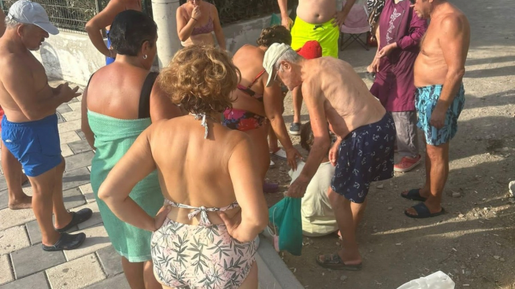 Kazadan sonra beton bariyer kaldırıldı