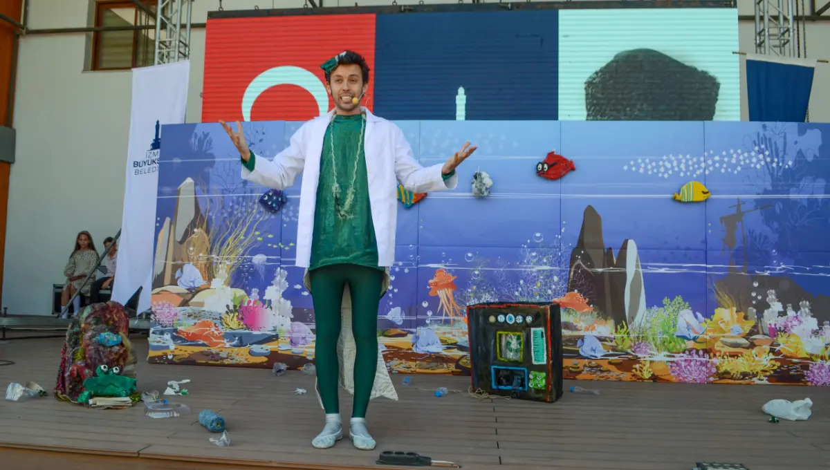 Seferihisar Çocuk Belediyesi 23 Nisan’ı kutladı