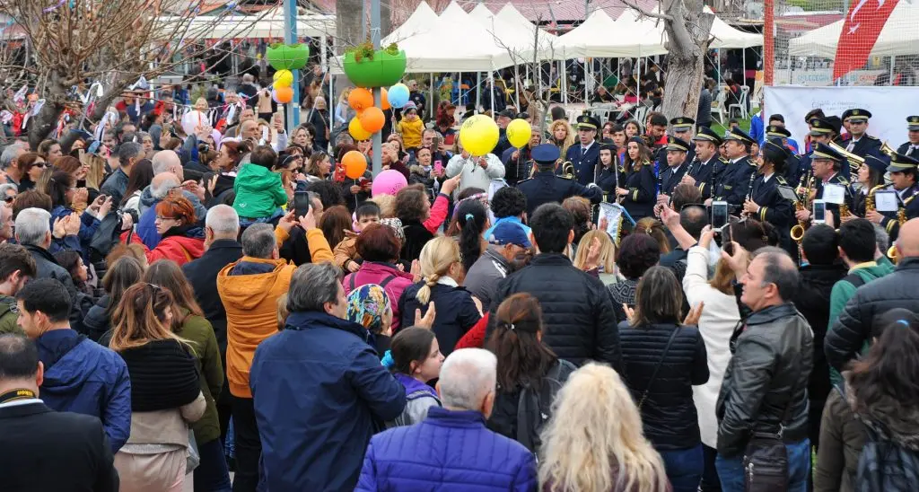 Seferihisar Yetti Gari etkinliğine yoğun ilgi!