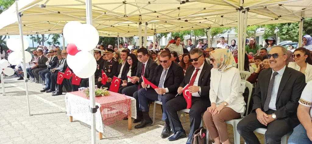 Seferihisar’da 23 Nisan coşkusu