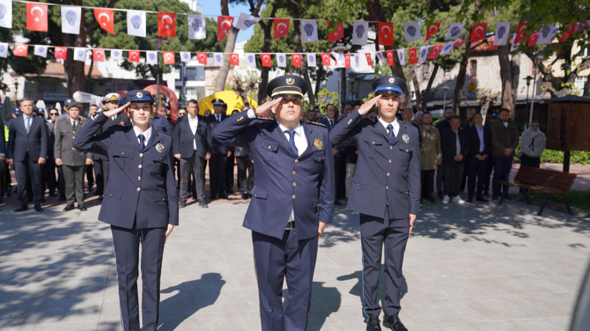 Seferihisar’da polis günü kutlandı