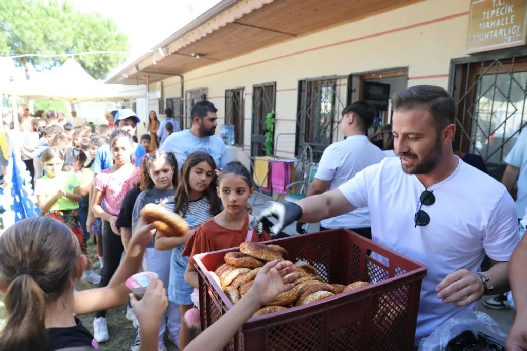 Seferihisar’da su ve gelecek buluştu: 4. Çocuk Festivali renkli anlara sahne oldu