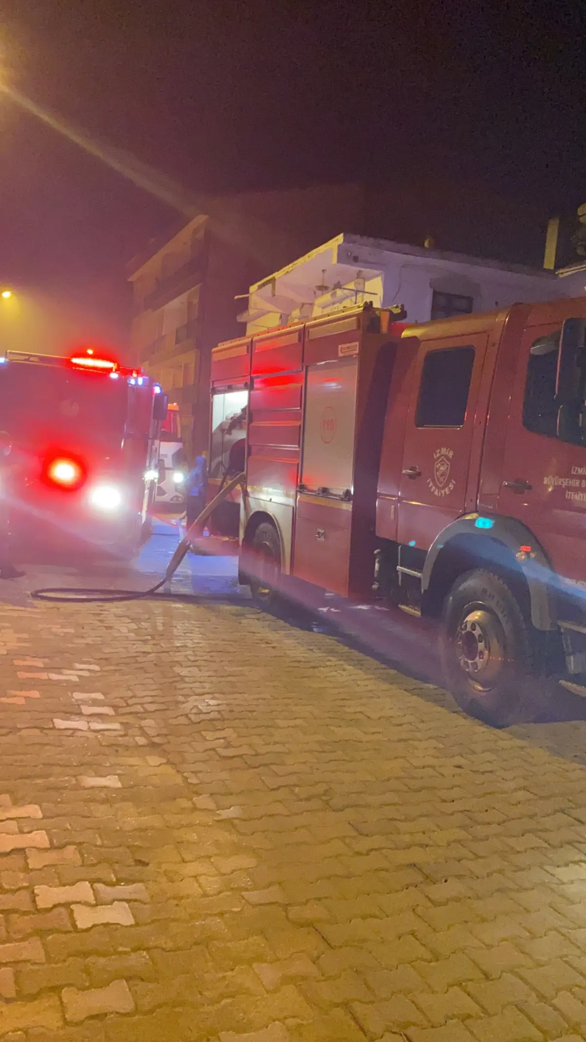 Turabiye mahallesinde meydana gelen yangın mahalle sakinlerini korkuttu