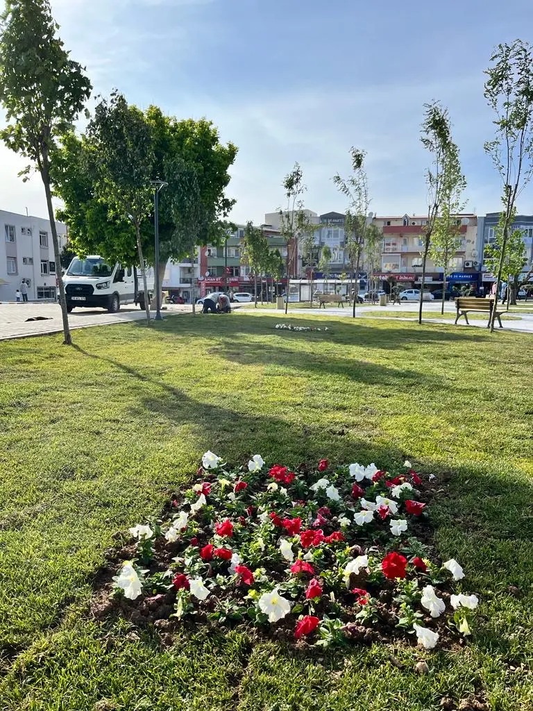 Urla ilçe merkezi ‘nefes’ aldı