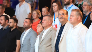 Başkan Günay’ın lansmanına Seferihisar’dan katılım