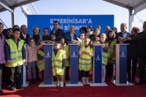 Başkan Soyer, Seferihisar’da raylı sisteme göz kırptı