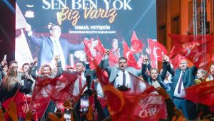 Başkan Yetişkin’den gövde gösterisi! Mitinge binlerce kişi katıldı
