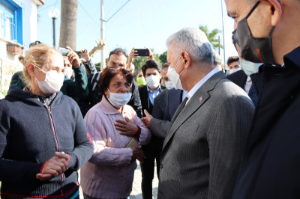 Binali Yıldırım’dan Seferihisar’a geçmiş olsun ziyareti