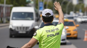 İzmir’de geçtiğimiz haftanın trafik raporu: 29 Bin 76 ceza kesildi