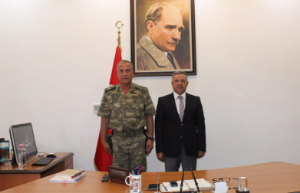 Komutandan Kaymakam Resul Çelik’e ziyaret