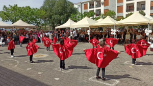 Seferihisar’da 23 Nisan coşkusu